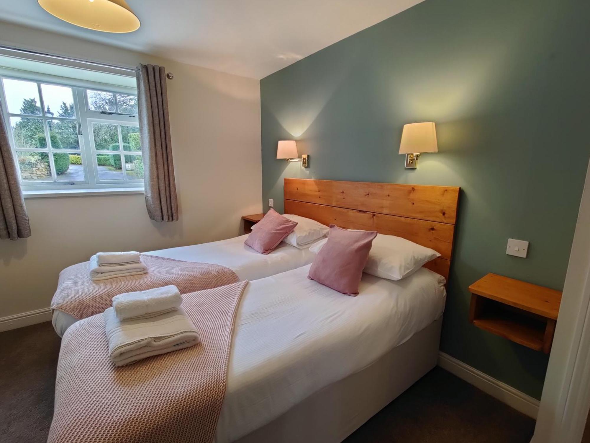 Sutton Hall Resort Thirsk Szoba fotó